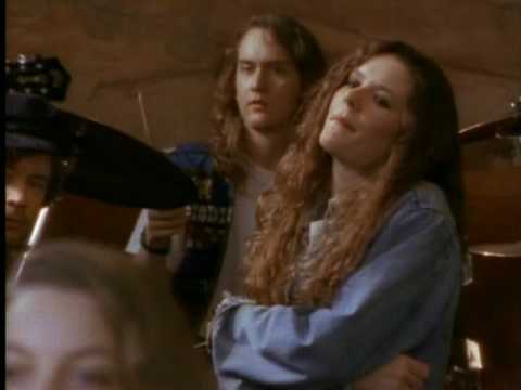 Edie Brickell & New Bohemians - Circle