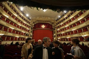 La Scala theatre artistic director Stephan Lissner Italian premier Mario Monti and wife Elsa Italian Minister of economic devlopment Corrado Passera, and his wife Giovanna Salza Italian Minister of the Interior Anna Maria Cancellieri Italian Foreign minister Giulio Terzi Italian cultural activities minister Lorenzo Ornaghi Qatar's First Lady Sheika Mozah bint Nasser al-Missned wife of Qatar's emir Sheikh Hamad bin Khalifa al-Thani arrive at the Milan La Scala theater, Italy, Friday, Dec. 7, 2012. Richard Wagner's 'Lohengrin', led by director Daniel Baremboin, will inaugurate the Milan's opera house season. (AP Photo/Luca Bruno)