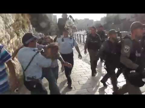 Shocking video - Israeli police brutality, Damascus Gate, 28.5.2014