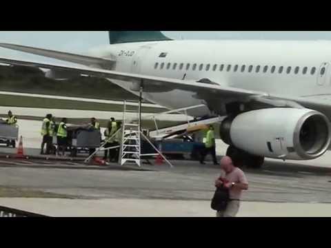 Niue Airport Activity: 7/2/14 & 14/2/14-21/2/14: [clip 3]