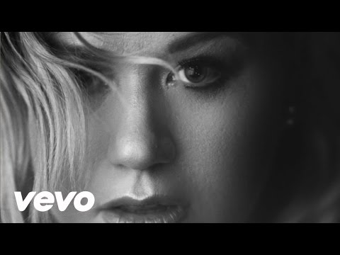 Kelly Clarkson - Piece By Piece