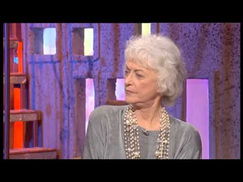 So Graham Norton 2000-S3xE12 Bea Arthur, Stephanie Powers-part 1