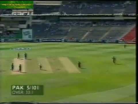 Pakistan vs. West Indies - 2nd Final 1996/97 Carlton & United Series Highlights