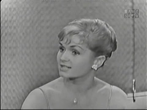 What's My Line? - Debbie Reynolds; Eamonn Andrews [panel] (May 24, 1959)