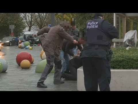 Belgian anti-terror police arrest man in connection with Paris attacks