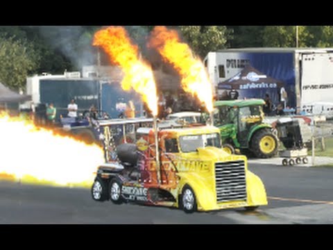 60 000 HP "Shockwave" FIRST JET RACE EVER in MI!