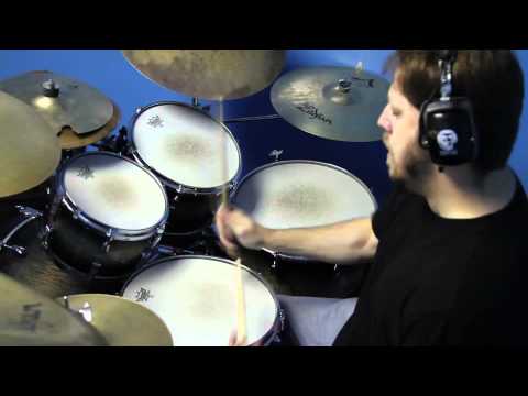 Steve Holmes drumming: Practicing with a click