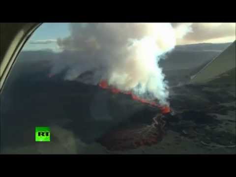 Iceland Volcano Eruptions Displays Apocalyptic Scene