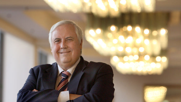 Clive Palmer heads to the Queensland Poetry Festival, but he's far from the headline act