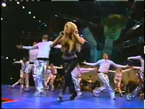 Britney Spears & *NSYNC - Baby One More Time / Tearin' Up My Heart (VMA 1999)