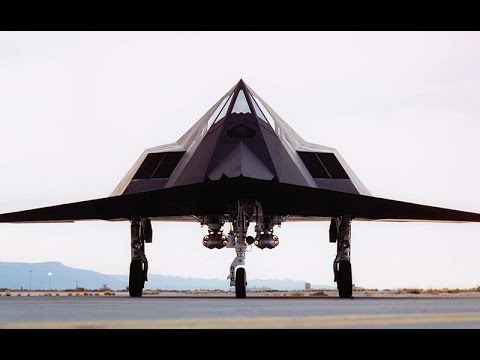 Lockheed F-117 Nighthawk (full video)