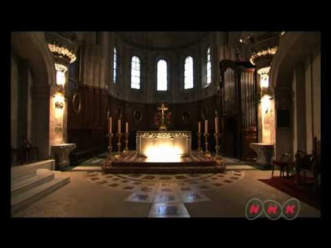 Historic Centre of Avignon: Papal Palace, Episcopal Ensemble and Avignon Bridge (UNESCO/NHK)