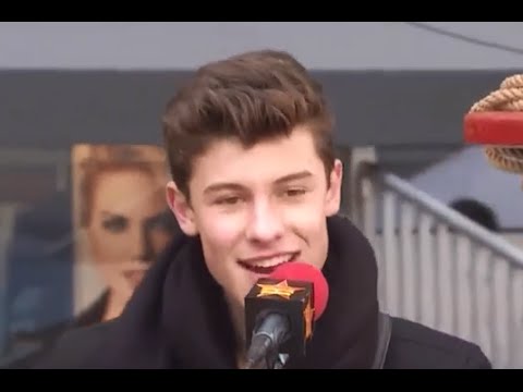 Shawn Mendes on the Macy's Thanksgiving Day Parade performing Stitches