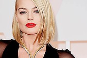 HOLLYWOOD, CA - FEBRUARY 22: Actress Margot Robbie attends the 87th Annual Academy Awards at Hollywood & Highland Center on February 22, 2015 in Hollywood, California. (Photo by Jason Merritt/Getty Images)