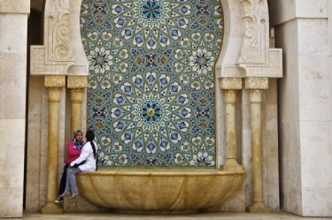 At the end of another day, it seems the population of Casablanca make their way to the Hassan II mosque. Some go to pray, some go for the cool evening breeze coming from the Atlantic ocean after a hot day & some go to catch up with family & friends.