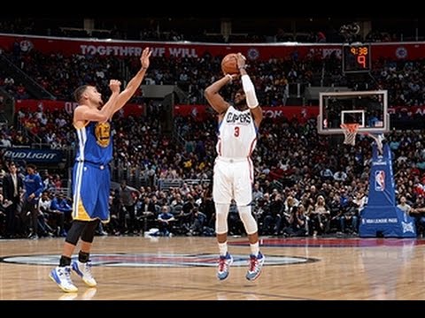 Stephen Curry Escapes From L.A. in Duel With Chris Paul