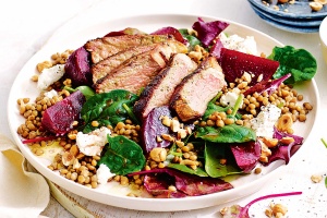 Beetroot and lentil salad with beef