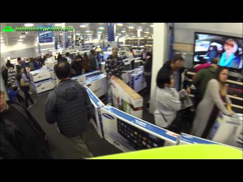 Black Friday 2015 Madness - Crazy People at Best Buy!