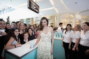 Miranda Kerr meets fans at her new pop-up shop, Kora Organics, at Westfield Bondi on Thursday.