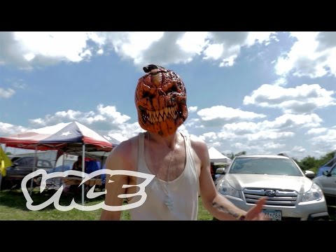 Juggalos, Russian Troops, & An Islamic 'Feminist' Cult: Best of 2015 From The VICE Network