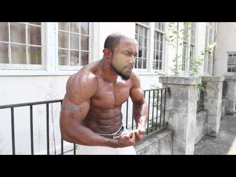 body builder Philip Williams.mp4