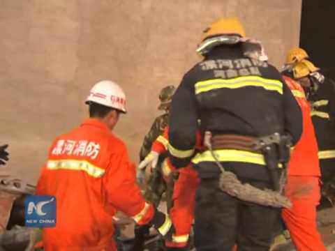 17 killed in building collapse in central China