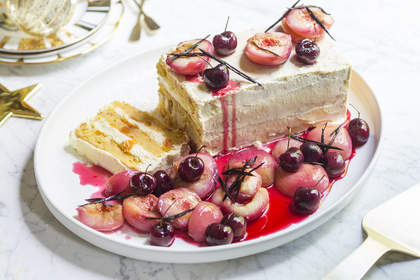 Ricotta cake with white peaches and cherries.