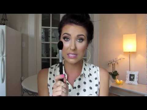 ALL ABOUT MAKEUP BRUSHES