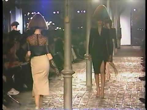 Alexander McQueen for Givenchy Fall 1997 Fashion Show (full)