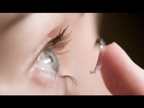 How To Apply Contact Lenses