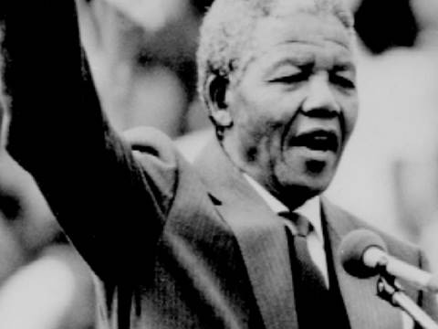 Nelson Mandela - Mini Biography