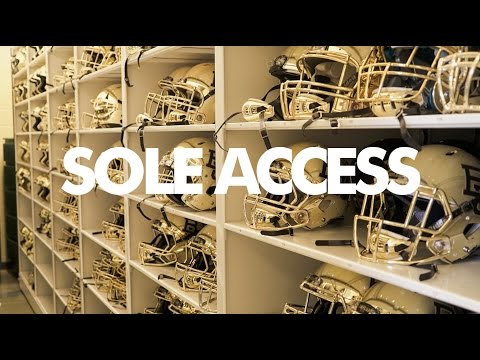 Inside Baylor University's Football Locker Room // Sole Access