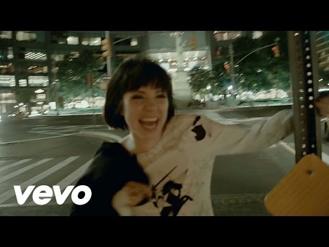 Carly Rae Jepsen - Run Away With Me