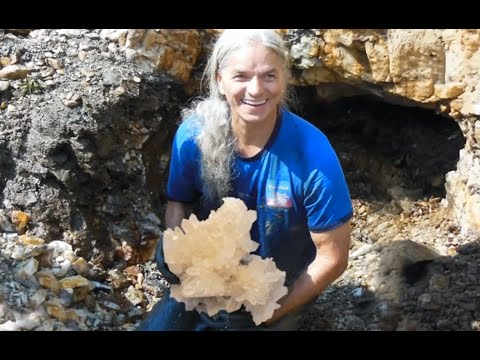 Mine Cristal, mining quartz crystals