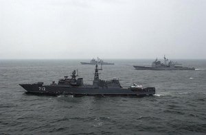 A multi-national armada of war ships underway in the Baltic Sea while participating in Exercise BALTOPS 2002. Pictured foreground-to-background are the Russian Navy Frigate, NEUSTRASHIMY, the US Navy (USN) TICONDEROGA CLASS: Guided Missile Cruiser (Aegis)