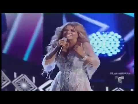 Gloria Trevi "Las Pequeñas Cosas" Latin American Music Awards 2015