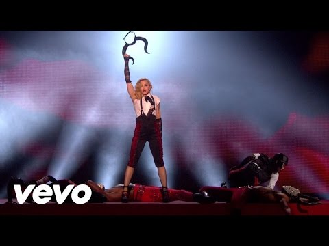 Madonna - Living For Love (Live at The BRIT Awards 2015)