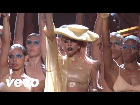 Lady Gaga - Born This Way (GRAMMYs on CBS)