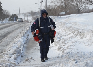 2013-12-11-11-04-08-Postman