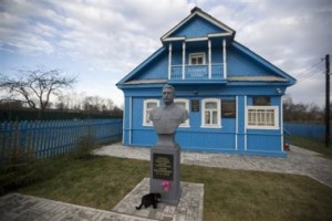 russia-opens-new-stalin-museums-grapples-with-his-legacy