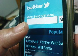 Twitter app on mobile phone - Social networking