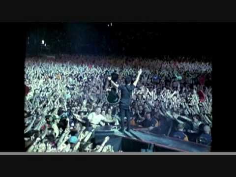 Green Day; Minority LIVE ((Bullet in a Bible))