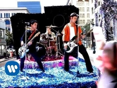 Green Day - Minority (Video)