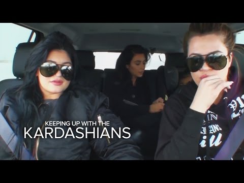 Kim, Khloe, & Kylie Involved in Car Accident in Montana | KUWTK | E!