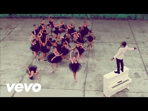 Kanye West - Runaway (Extended Video Version) ft. Pusha T