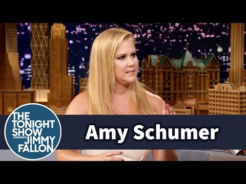 Amy Schumer Sent a Sexual Prank Text to Katie Couric's Husband