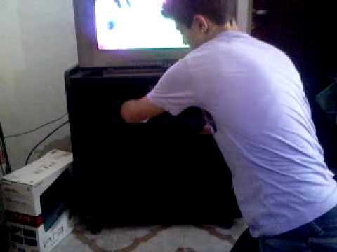 Como colocar la PlayStation3 en una tv normal.