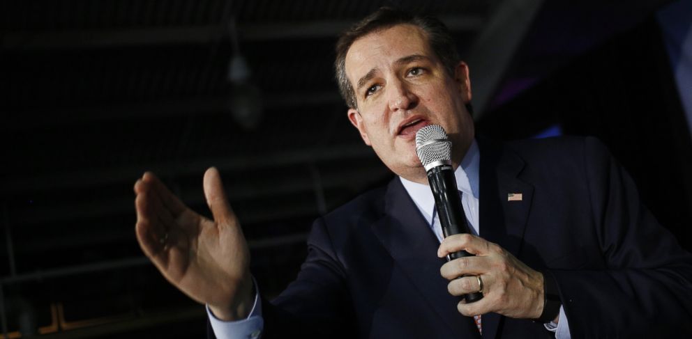 PHOTO: Senator Ted Cruz, a Republican from Texas and 2016 presidential candidate, delivers remarks during his campaigns caucus night celebration at the Elwell Center on the Iowa State Fairgrounds in Des Moines, Iowa, Feb. 1, 2016.