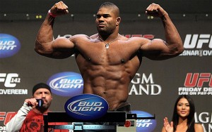 Multiple promotion champion Alistair Overeem