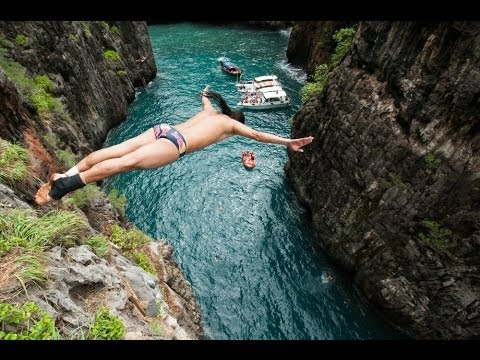 The best cliff divers in the world compete in Thailand